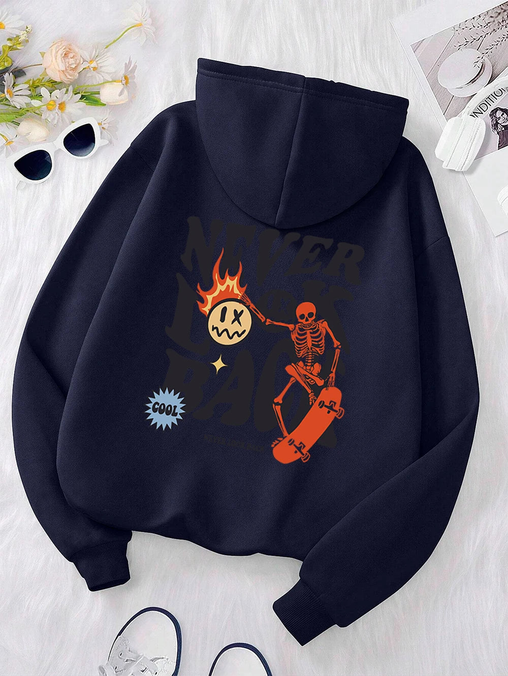 Never Look Back Creative Smile Skull Hoodies Men Women Warm Comfortable Sweatshirt Loose Hip Hop Street Clothes Loose Hoody