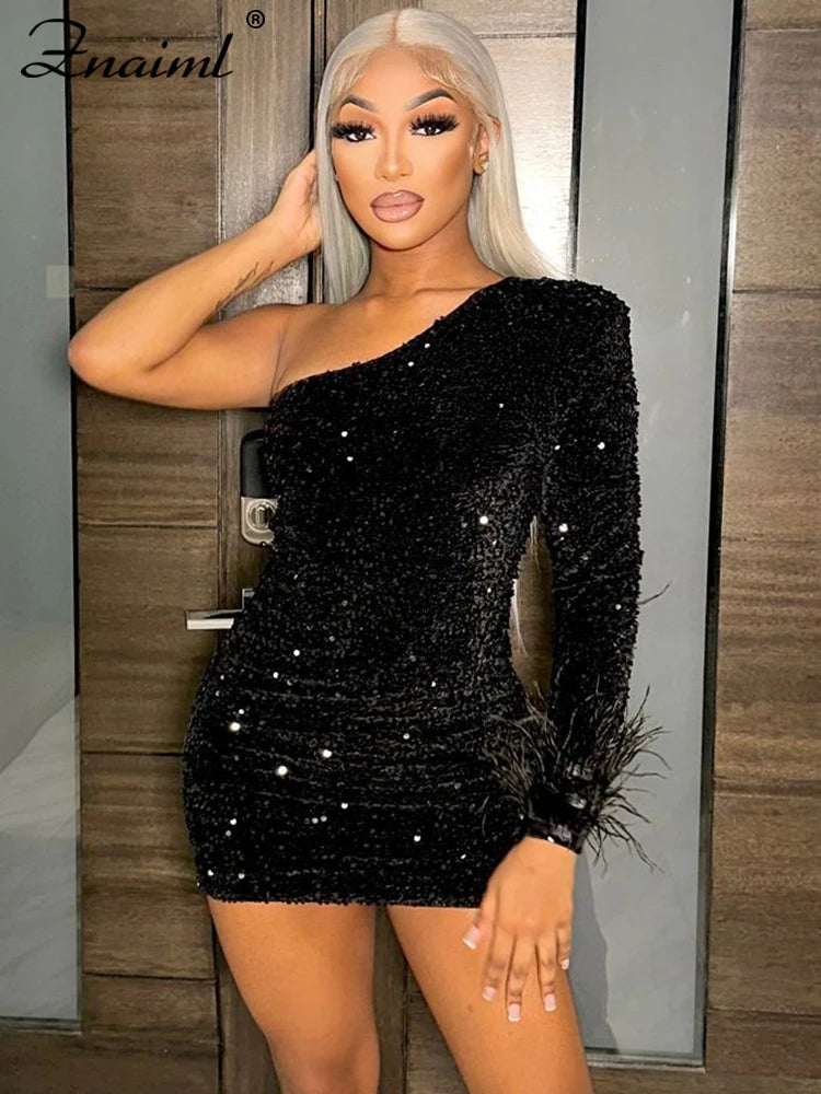 Znaiml Luxury Glitter Sequins Party Birthday Nightclub Dress for Women Sexy One Shoulder Long Sleeve Feathers Cocktail Prom Robe