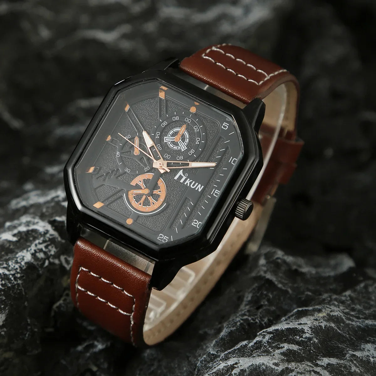 Alloy Quartz Bracelets Casual Leather Strap Cool Black