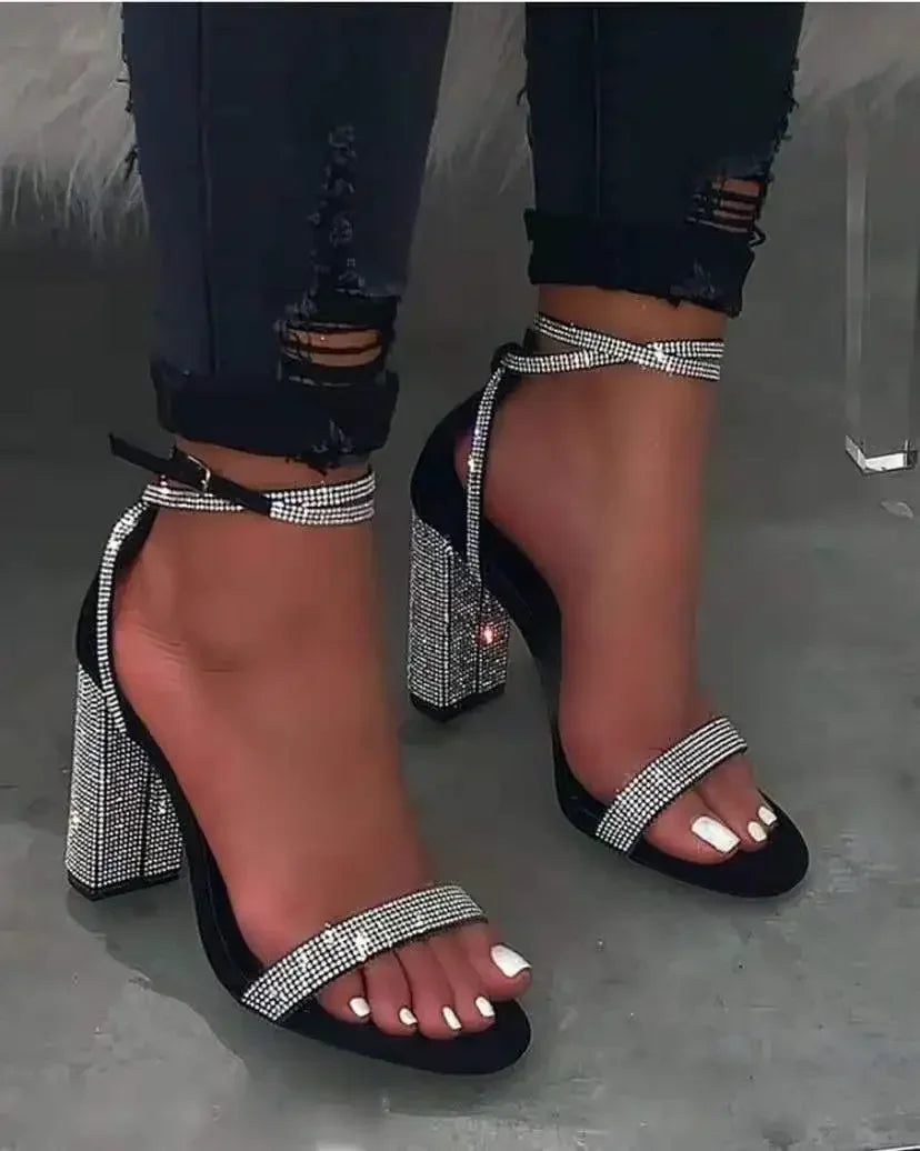 New Summer Party Dress Shoes Women Rhinestone Heel Sandals Sexy Transparent High Heels Sandals Female Ladies Pumps Plus Size 44